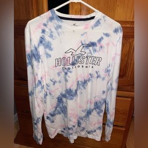 Men’s Hollister long sleeve